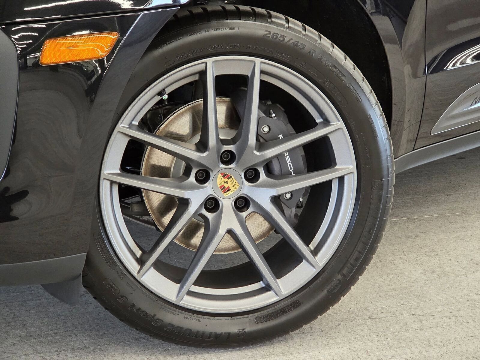 Certified 2026 Porsche Macan Turbo AWD/4WD image 25