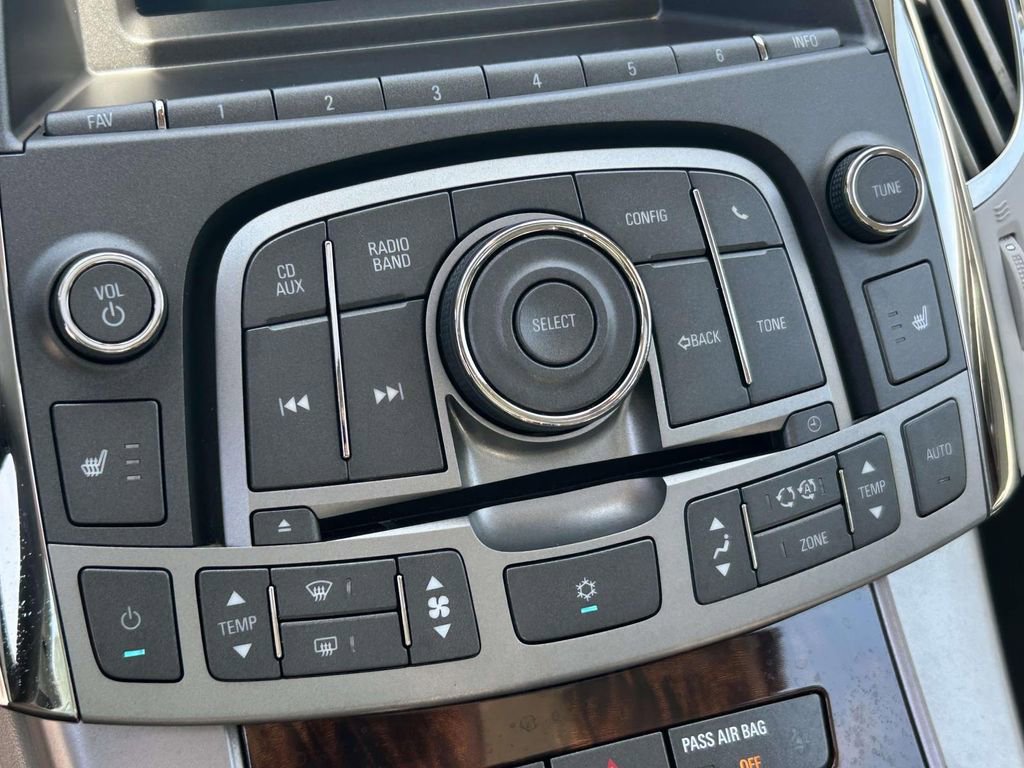 Used 2010 Buick LaCrosse CXL FWD image 25