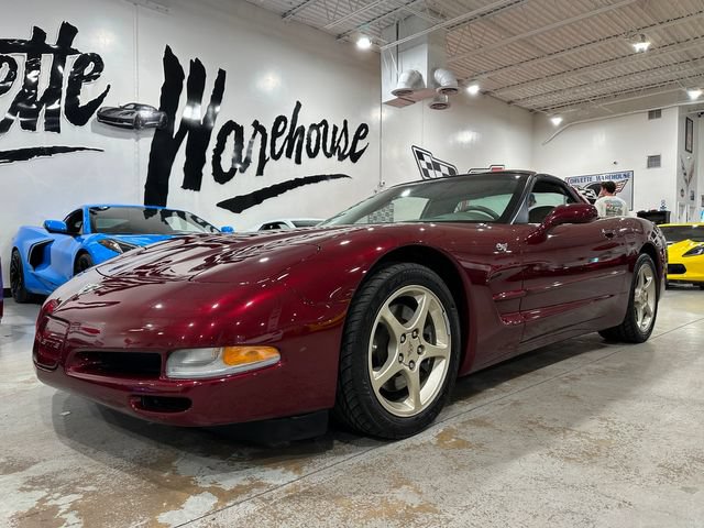 Used 2003 Chevrolet Corvette Coupe w/ Preferred Equipment Group RWD image 23