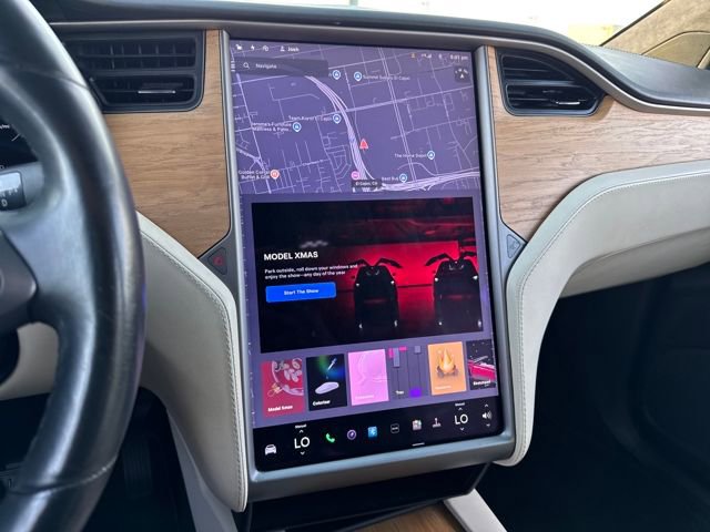 Used 2019 Tesla Model X Long Range image 16