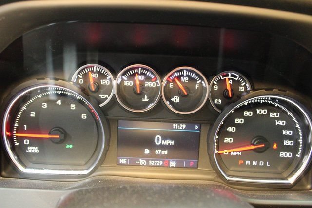 Used 2021 Chevrolet Silverado 1500 LT Trail Boss w/ Bed Protection Package AWD/4WD image 25