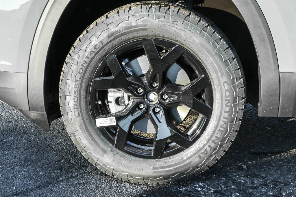 New 2026 Volkswagen Atlas Peak Edition AWD/4WD image 21