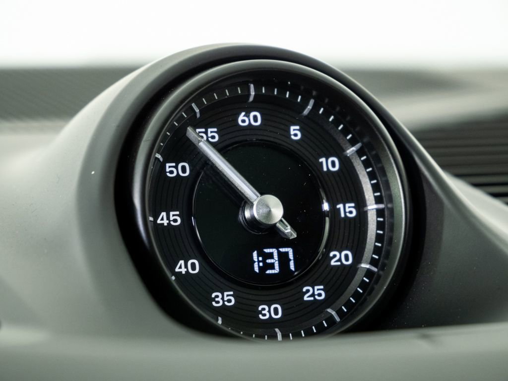 New 2026 Porsche Cayenne S image 17