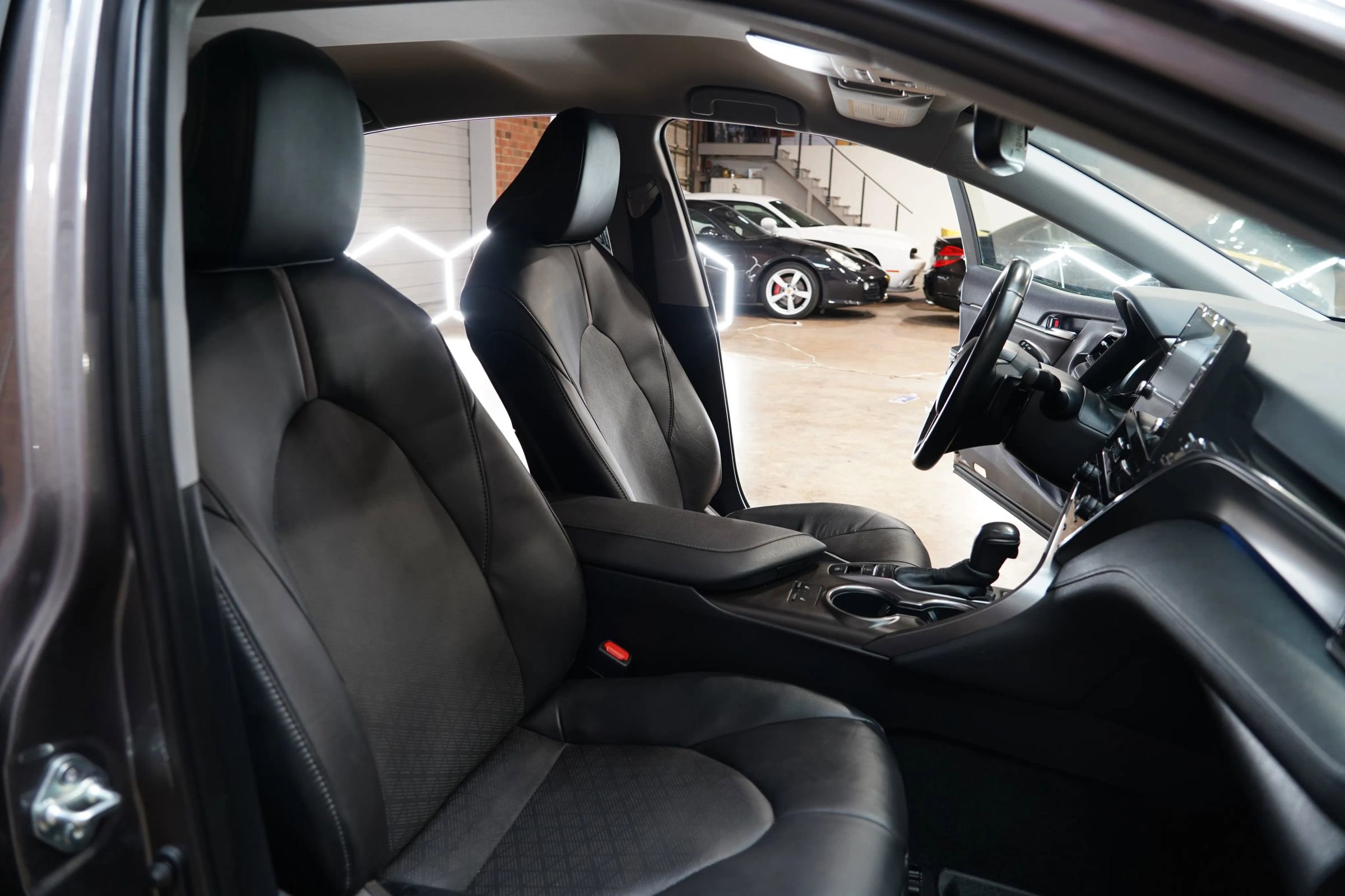 Used 2023 Toyota Camry XSE image 48