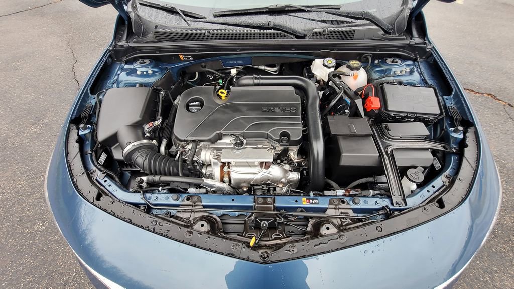 Used 2025 Chevrolet Malibu RS w/ LPO, Floor Liner Package image 17