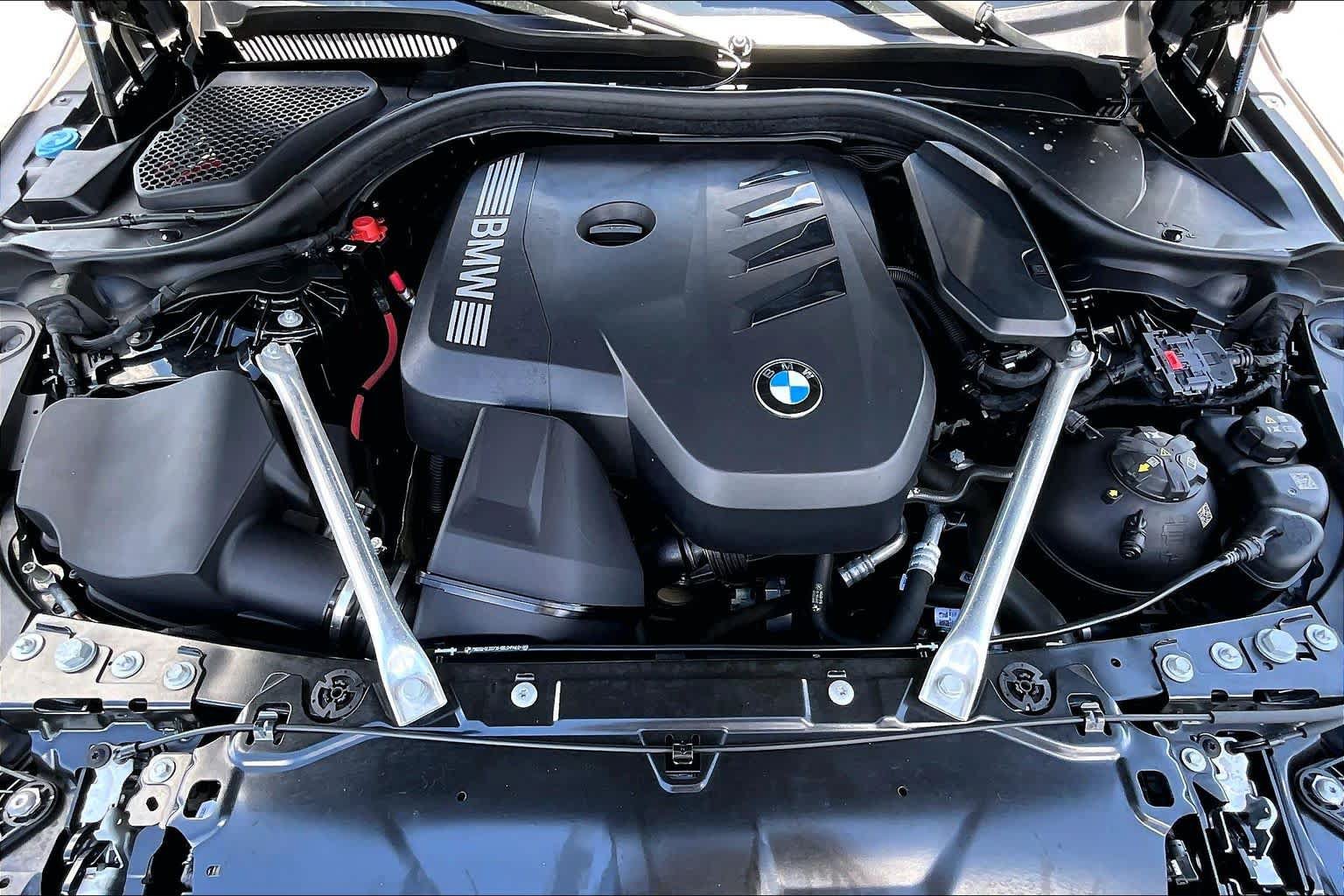 Used 2024 BMW 530i xDrive w/ Convenience Package AWD/4WD image 32