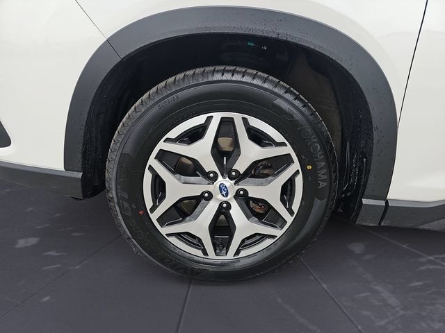 Used 2023 Subaru Forester Premium AWD/4WD image 14