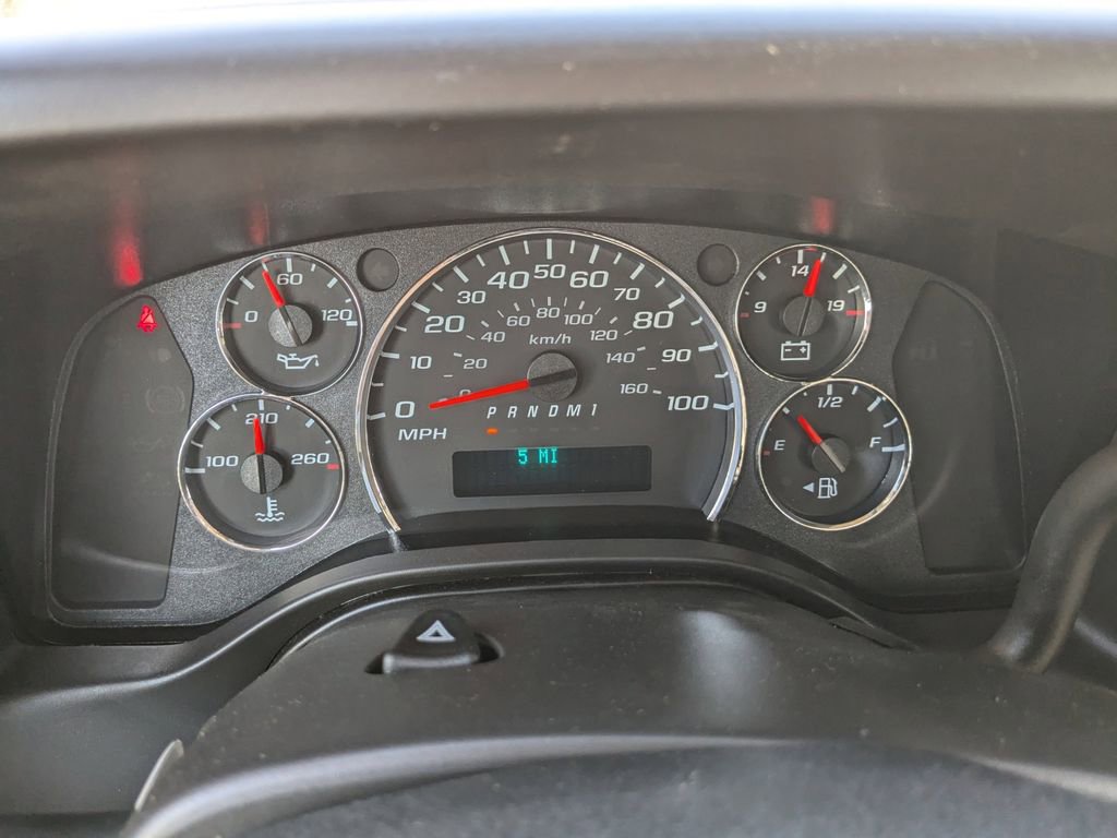 New 2025 Chevrolet Express 2500 w/ Driver Convenience Package image 28