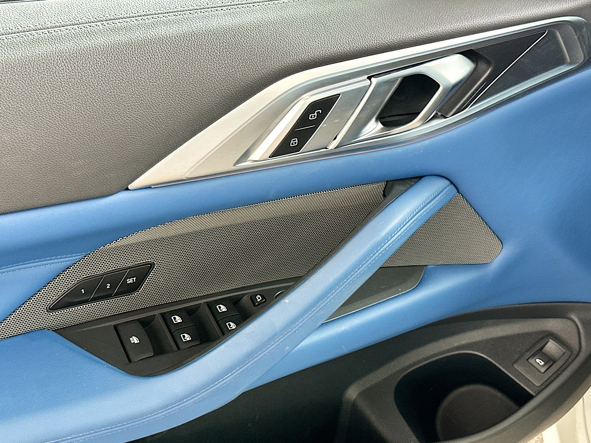 Certified 2024 BMW M440i Convertible RWD image 18