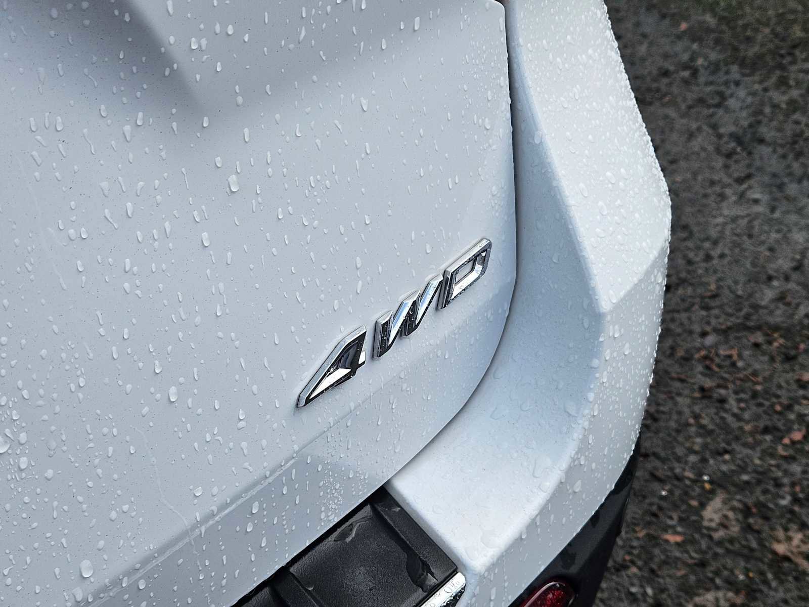 Used 2023 Ford Explorer Limited image 16