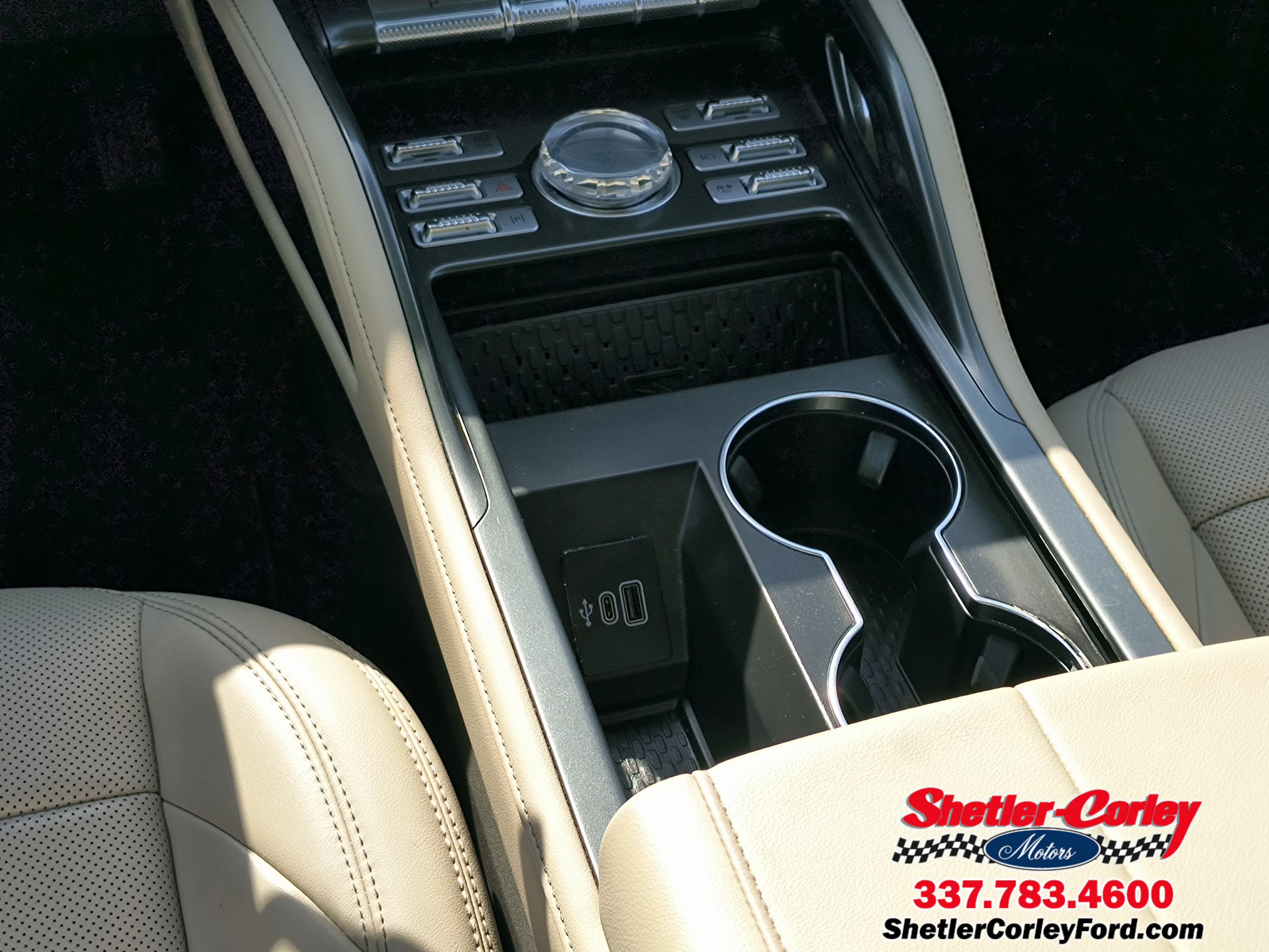 Used 2024 Lincoln Nautilus Premier w/ Equipment Group 102A image 21