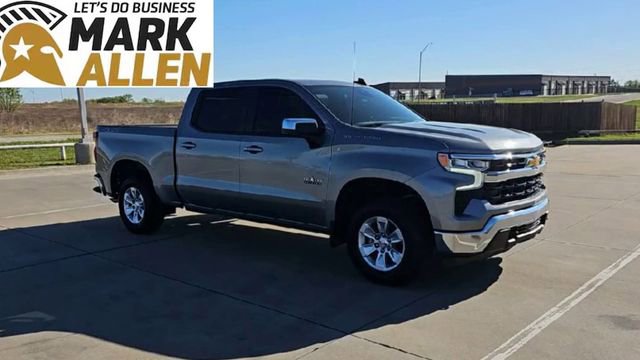 Used 2023 Chevrolet Silverado 1500 LT image 2