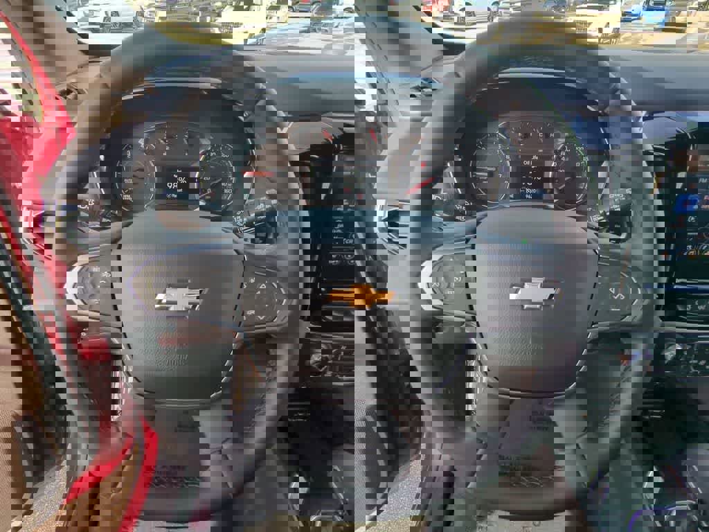 Used 2024 Chevrolet Traverse LT image 23