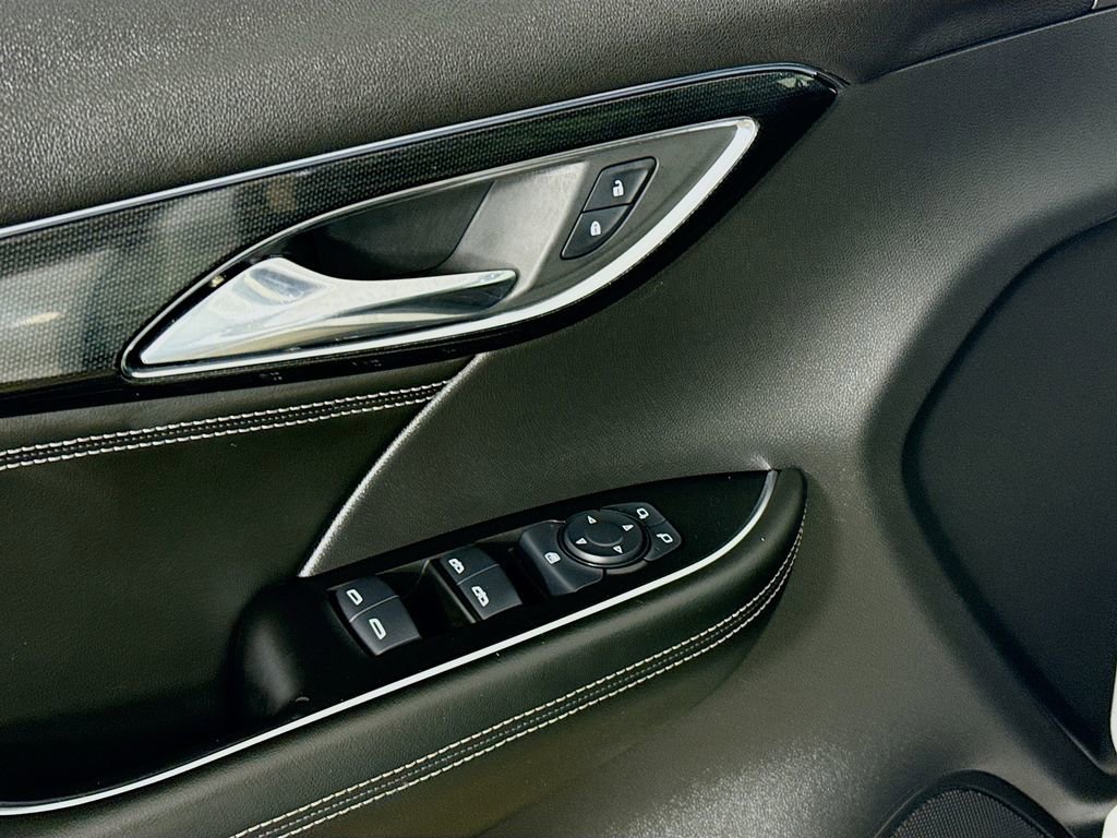 Used 2021 Buick Envision Preferred image 20