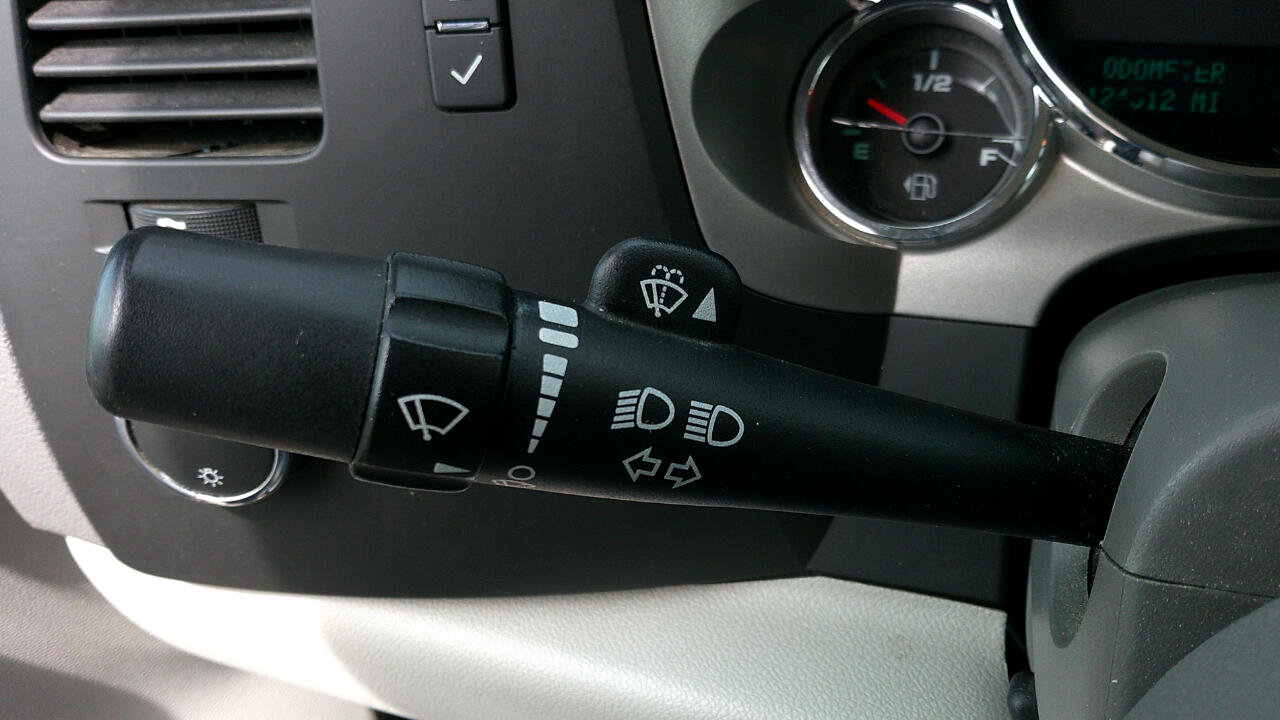 Used 2013 GMC Sierra 1500 SLE w/ Power Tech Package image 16