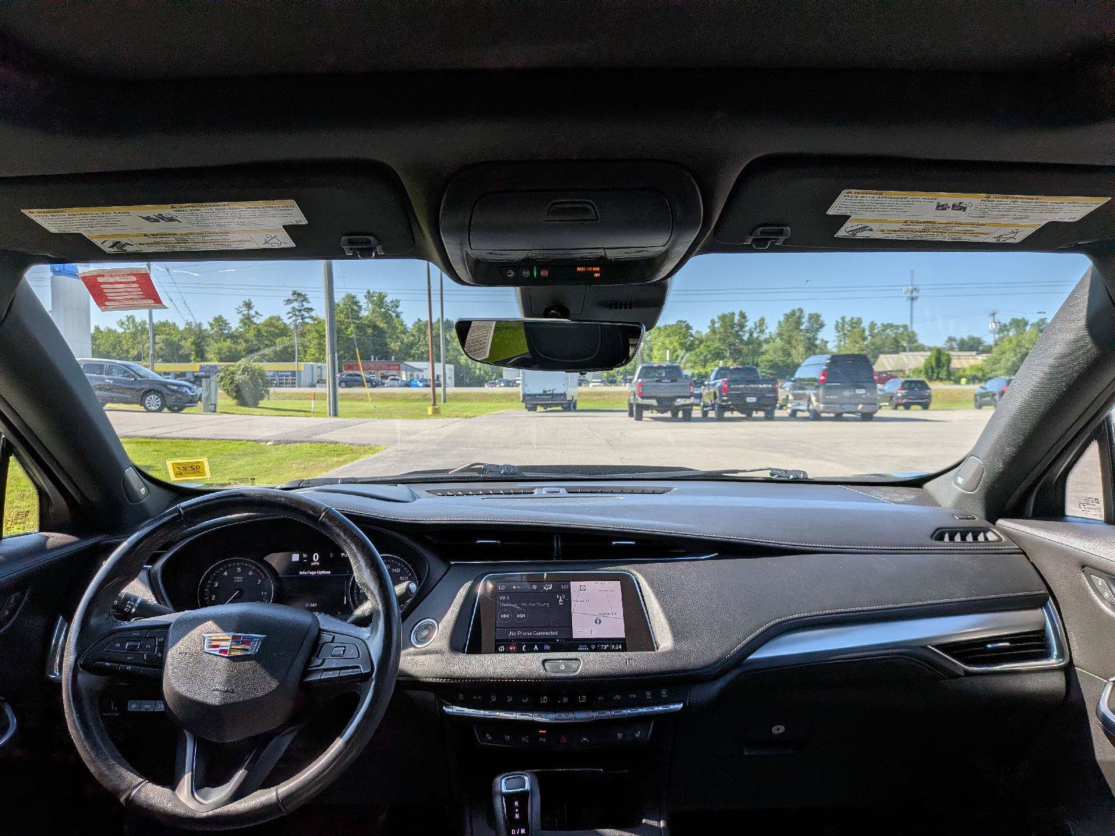 Used 2019 Cadillac XT4 Premium Luxury FWD image 24