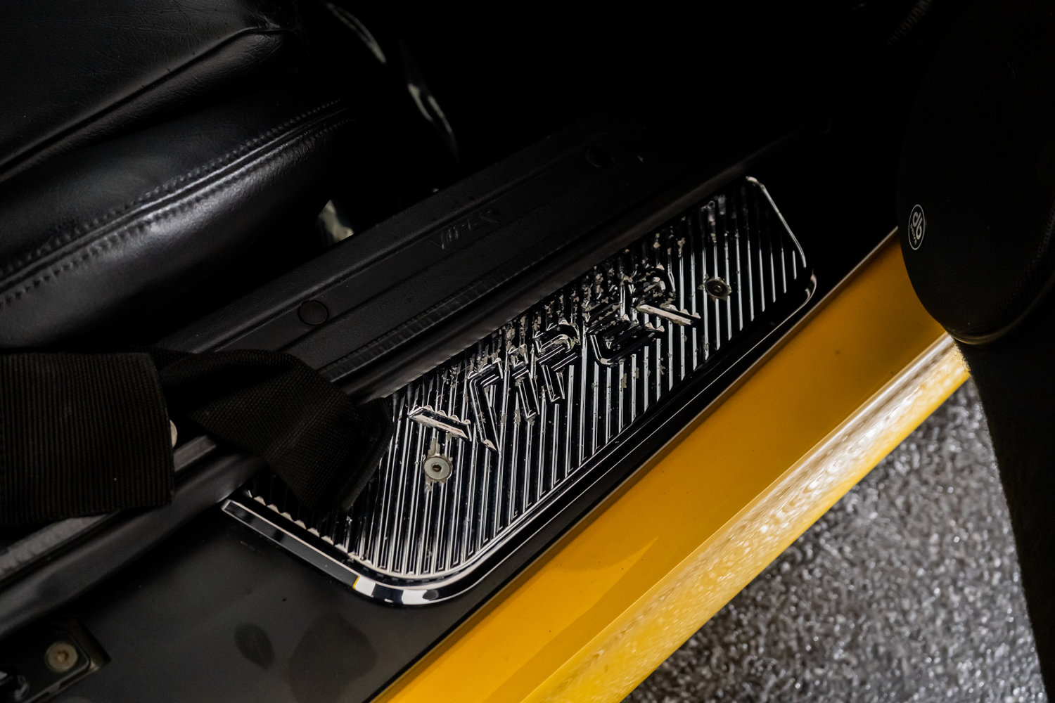 Used 2001 Dodge Viper GTS image 35