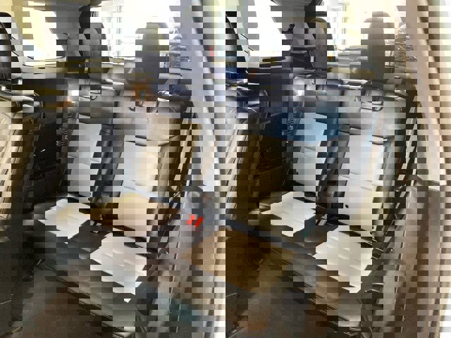 Used 2023 Ford Explorer XLT w/ Equipment Group 202A image 16