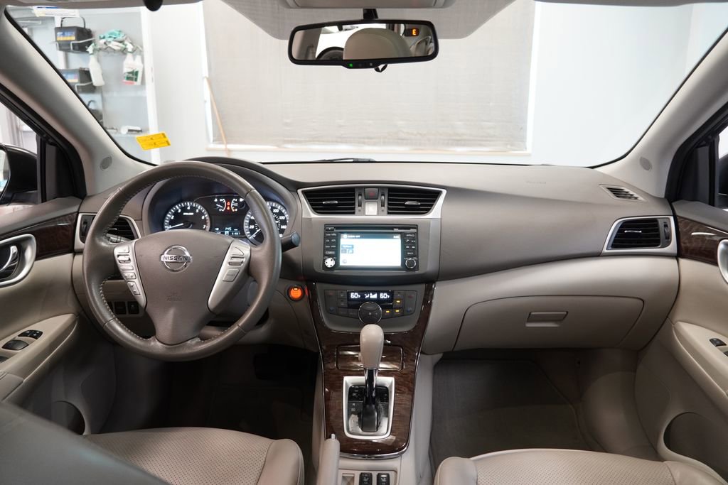 Used 2014 Nissan Sentra SL w/ Premium Package FWD image 19