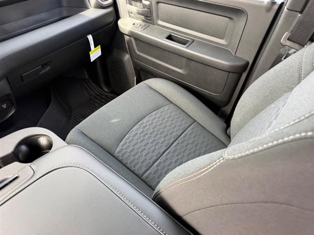 New 2026 RAM 2500 Warlock image 16