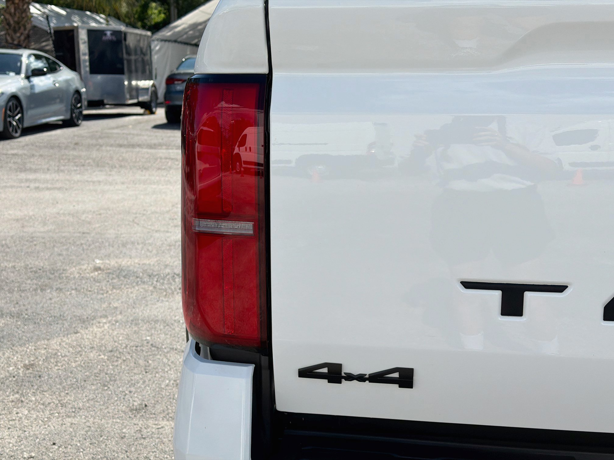 Used 2024 Toyota Tacoma TRD Off-Road w/ TRD Off Road Upgrade Package AWD/4WD image 10