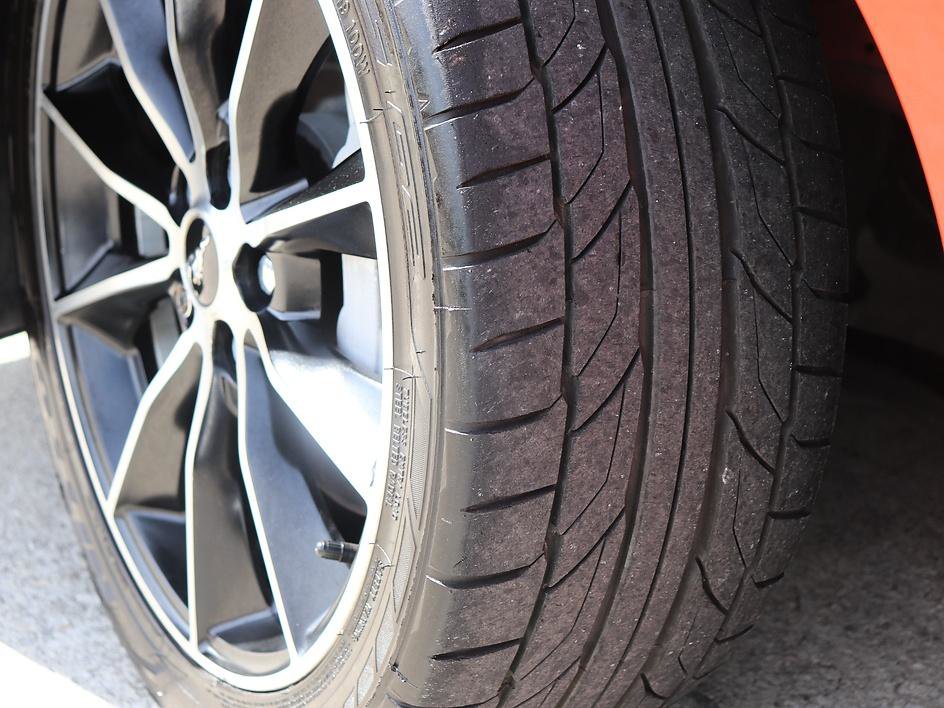 Used 2016 Ford Mustang GT w/ Interior & Wheel Package RWD image 13