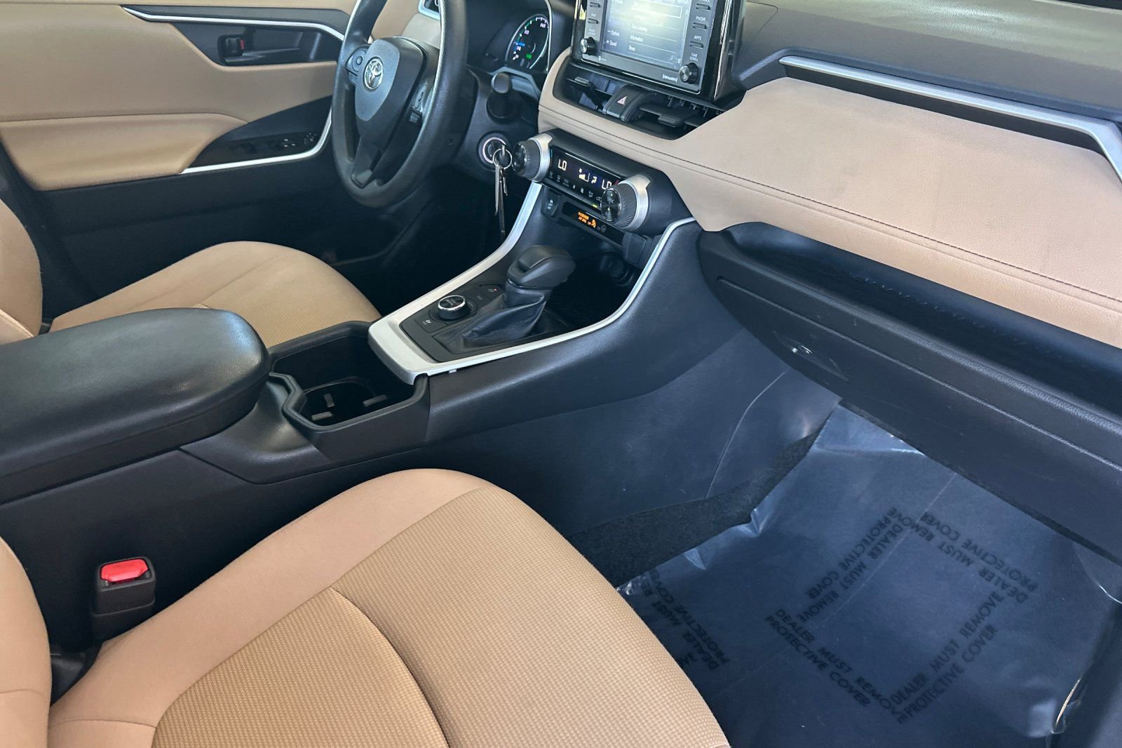Certified 2022 Toyota RAV4 LE AWD/4WD image 19