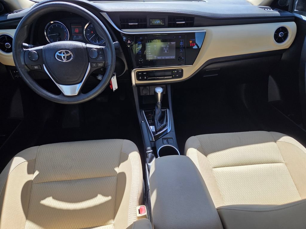 Used 2019 Toyota Corolla LE FWD image 8