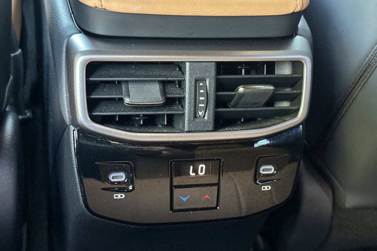 Used 2023 Lexus RX 350 Premium Plus w/ Cold Area Package image 16