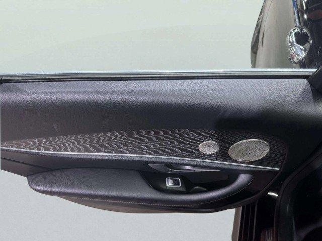 Used 2021 Mercedes-Benz E 350 4MATIC Sedan image 27