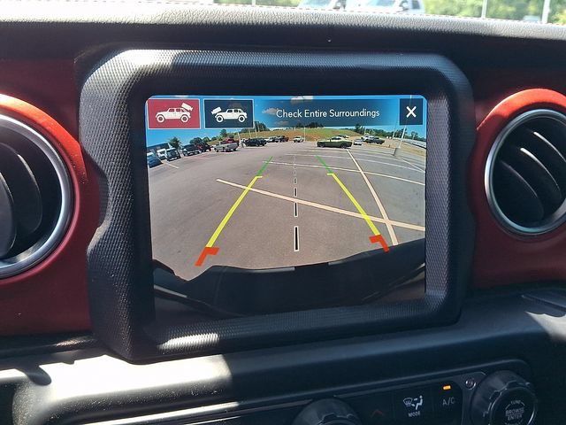 Used 2022 Jeep Wrangler Unlimited Rubicon w/ Safety Group AWD/4WD image 18