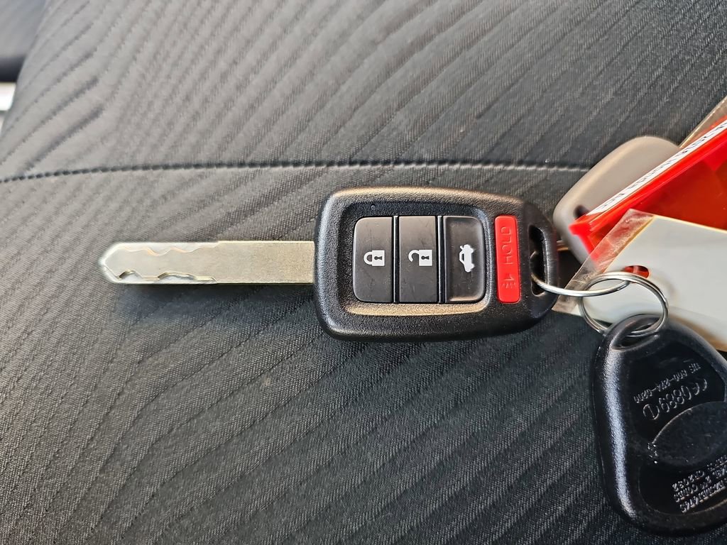 Used 2016 Honda Accord LX image 33