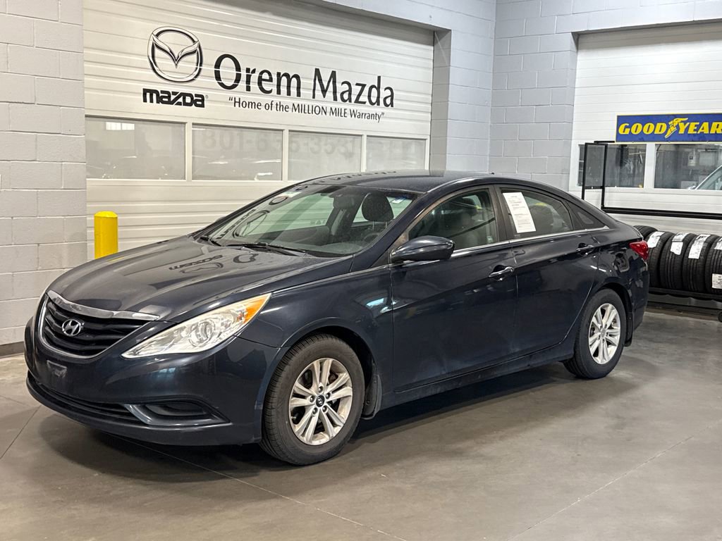 Used 2012 Hyundai Sonata GLS w/ Popular Equipment Pkg FWD image 1