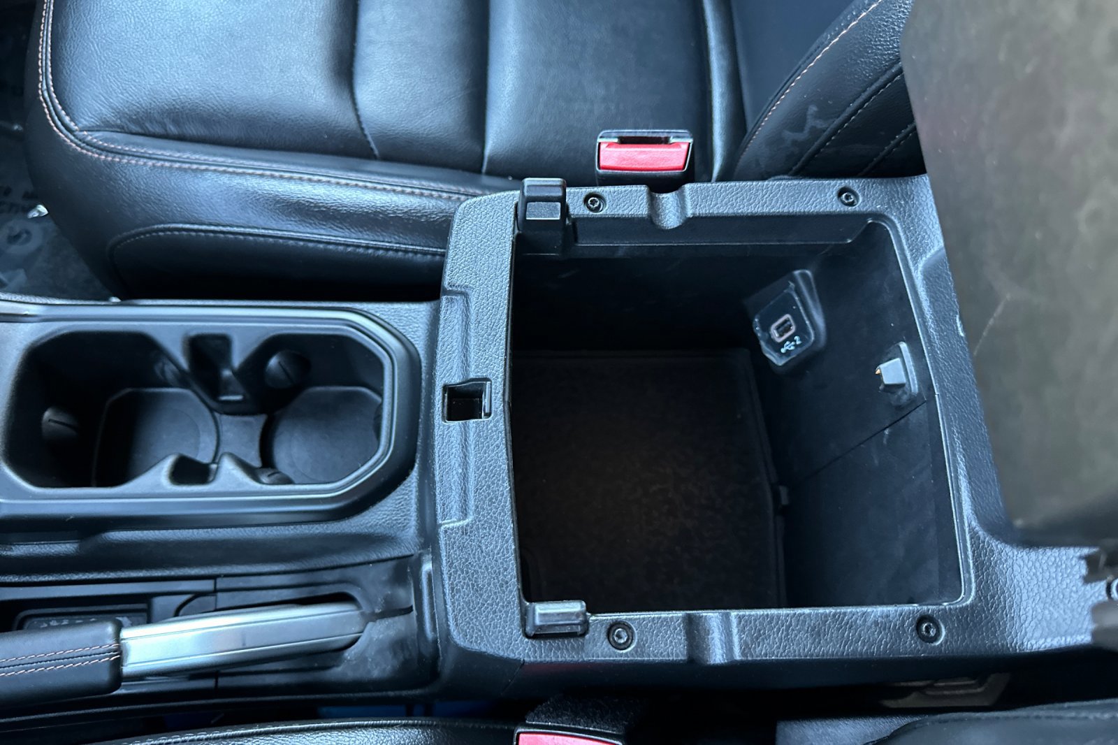 Used 2023 Jeep Wrangler Unlimited Rubicon 392 w/ Trailer Tow Package image 32