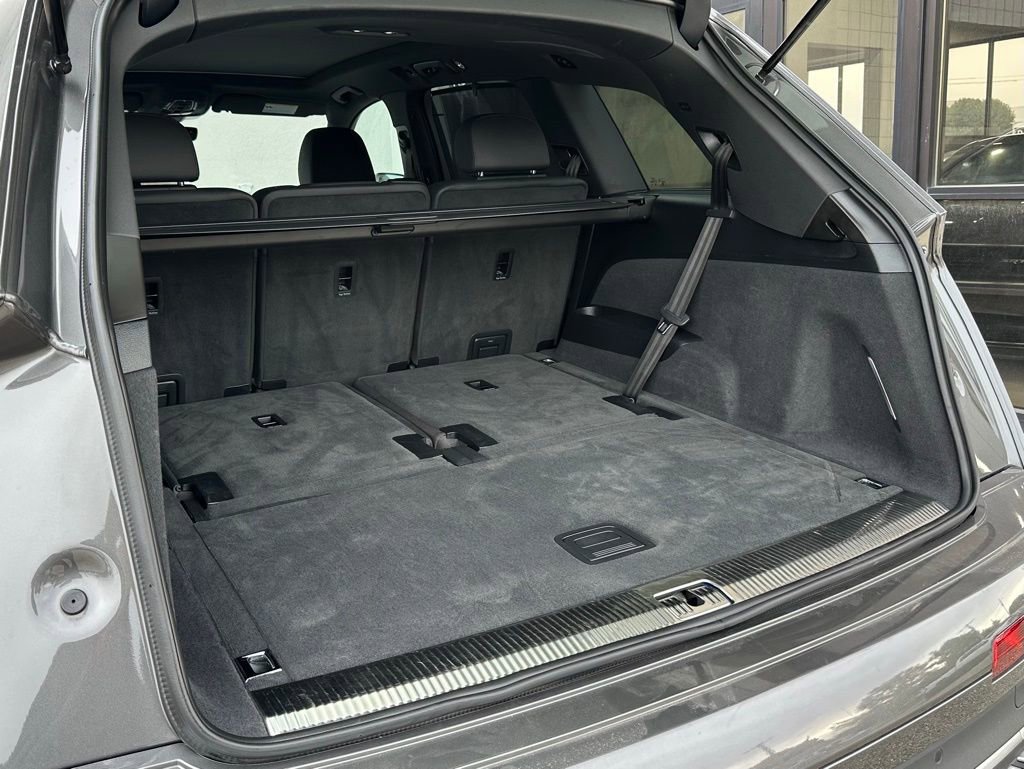 Used 2021 Audi Q7 2.0T Premium Plus w/ Executive Package image 54