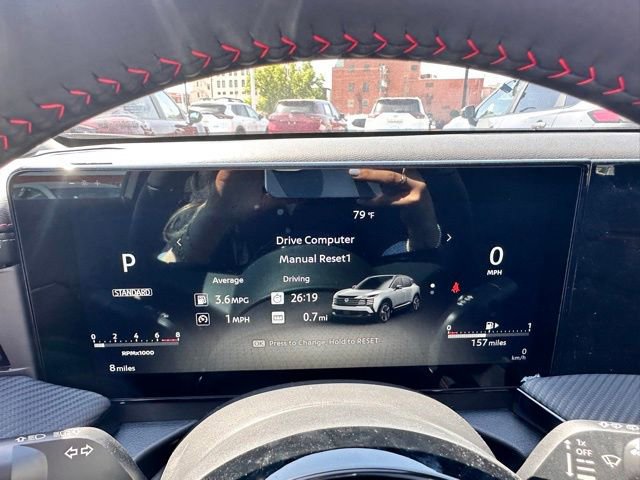 New 2025 Nissan Kicks SR image 12