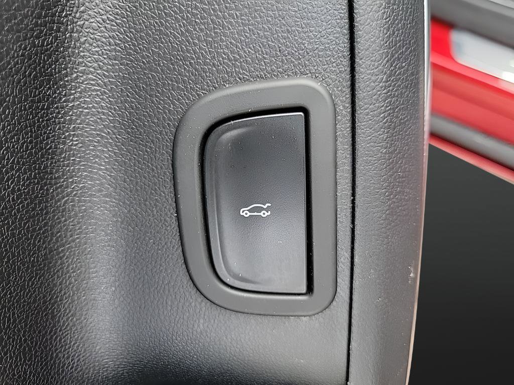 Used 2025 Buick Enclave Avenir w/ Super Cruise Package image 19