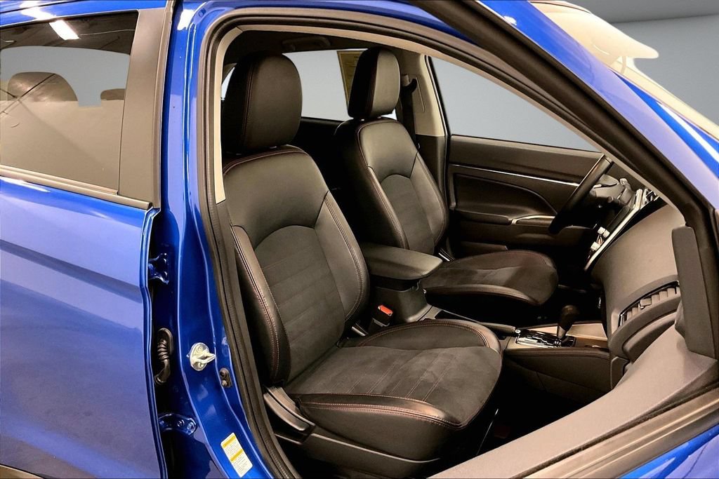 Used 2024 Mitsubishi Outlander Sport SE AWD/4WD image 30