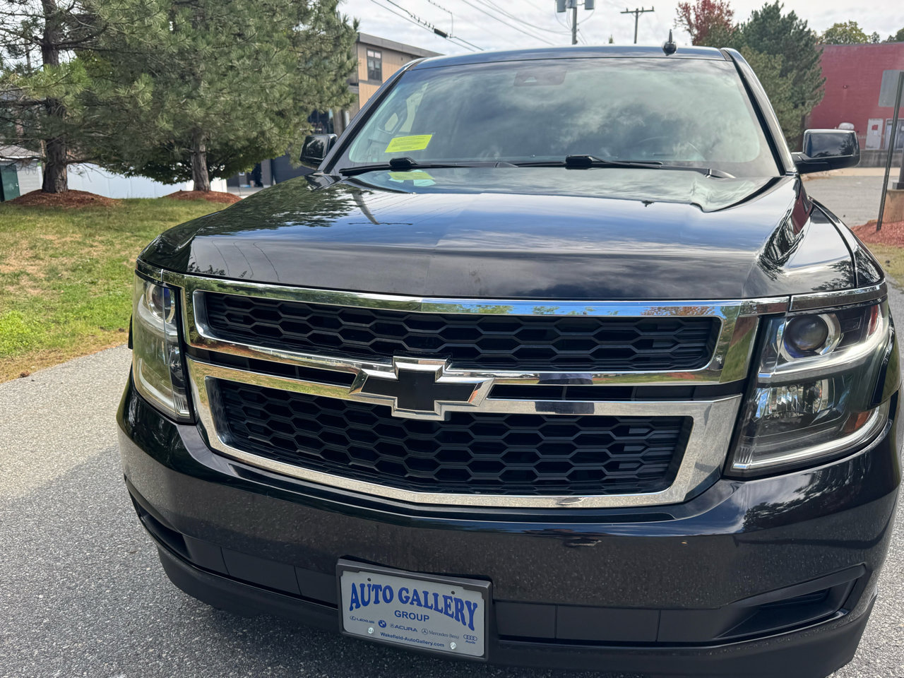 Used 2017 Chevrolet Suburban LT image 26