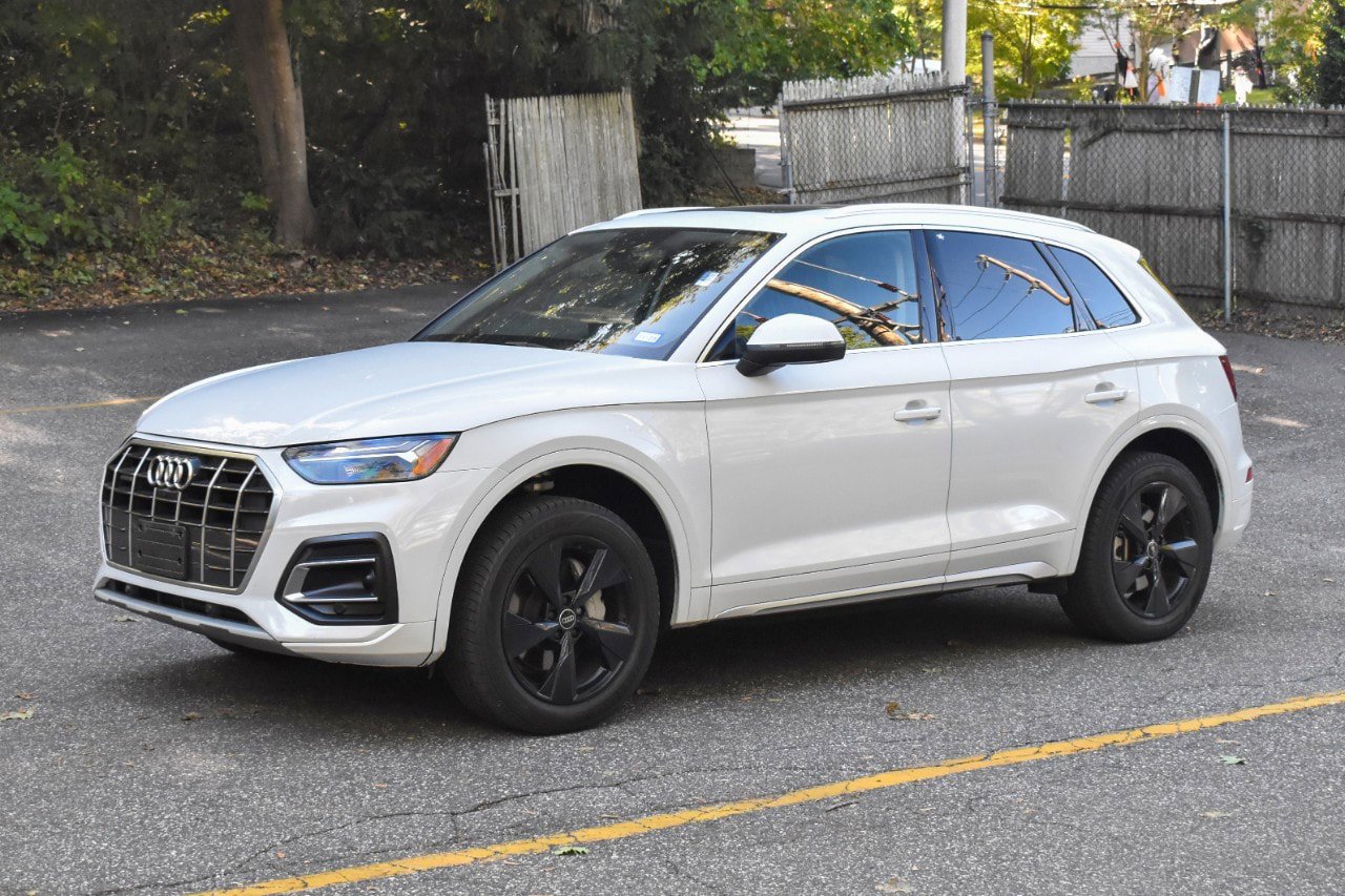 Used 2023 Audi Q5 2.0T Premium Plus AWD/4WD image 2