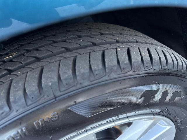 Used 2025 Toyota Camry LE w/ Convenience Package image 26