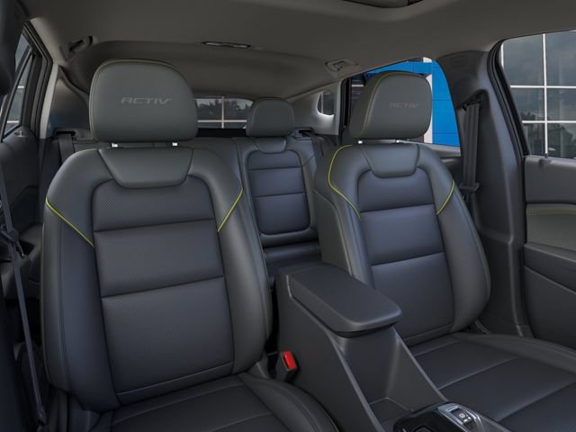 New 2026 Chevrolet Trax ACTIV w/ Sunroof Package FWD image 16