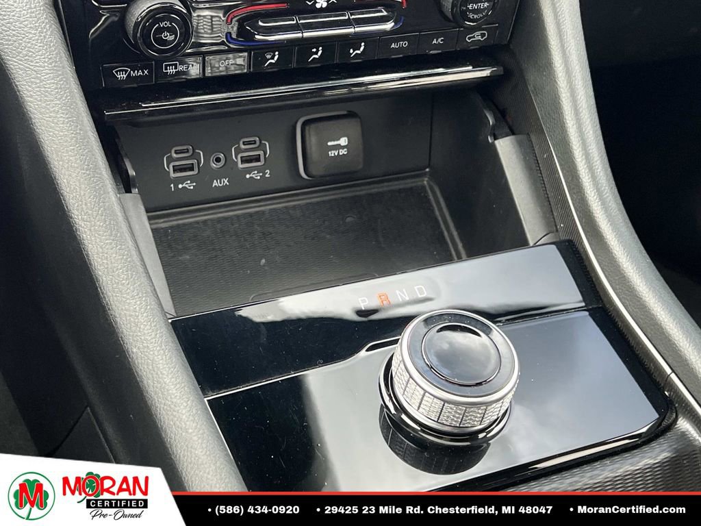 Used 2024 Jeep Grand Cherokee Altitude AWD/4WD image 22