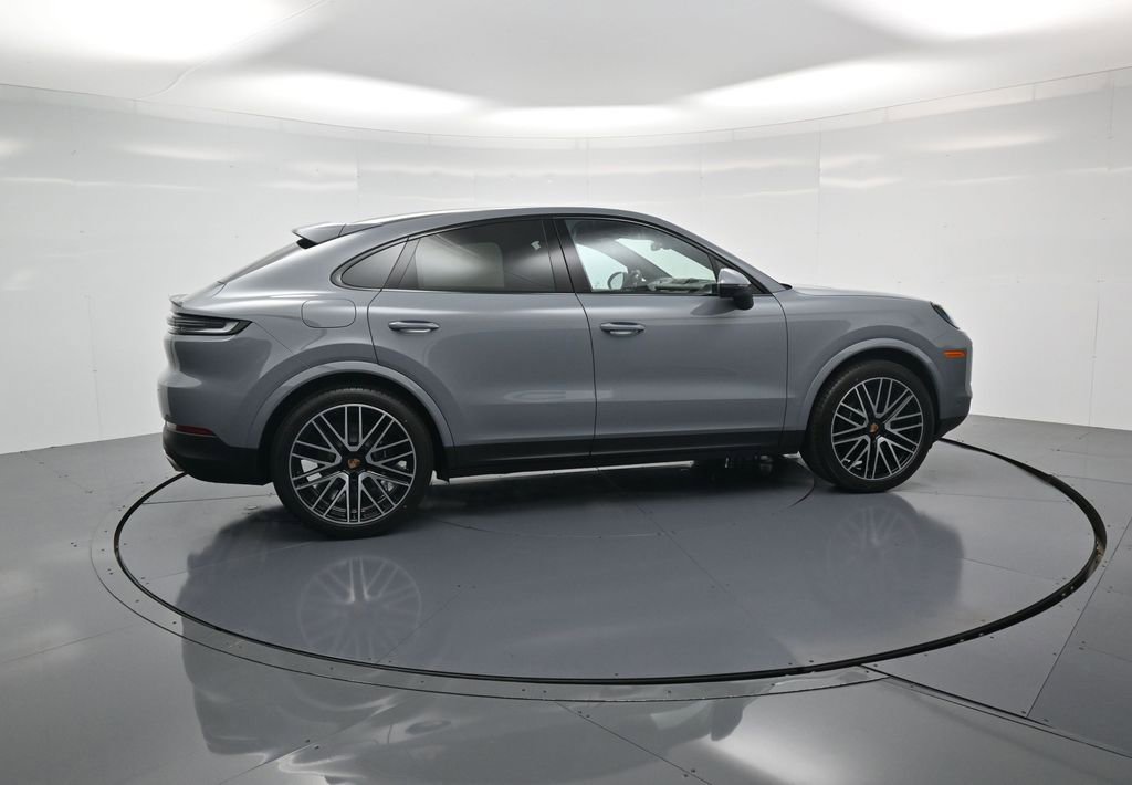 New 2026 Porsche Cayenne Coupe image 31