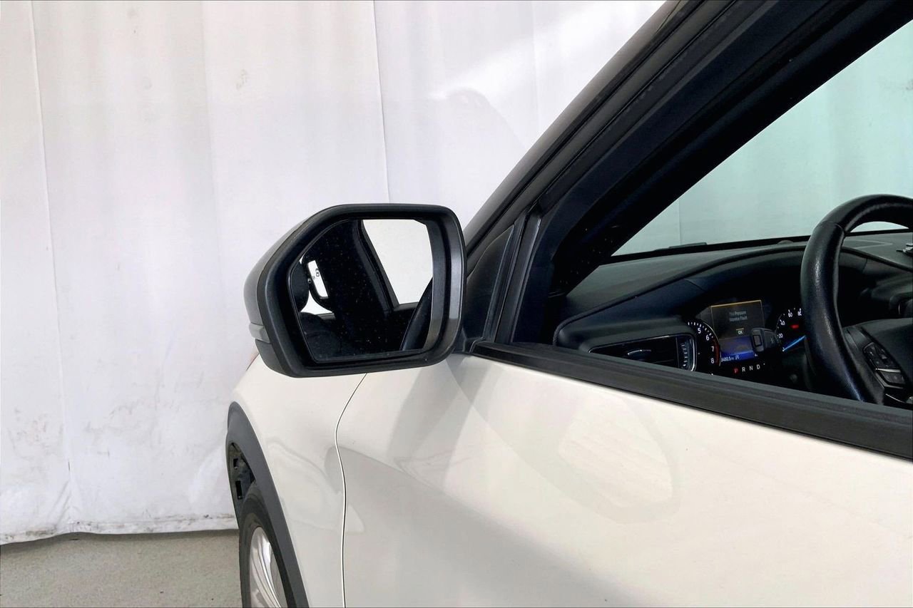 Used 2020 Ford Explorer Limited RWD image 10