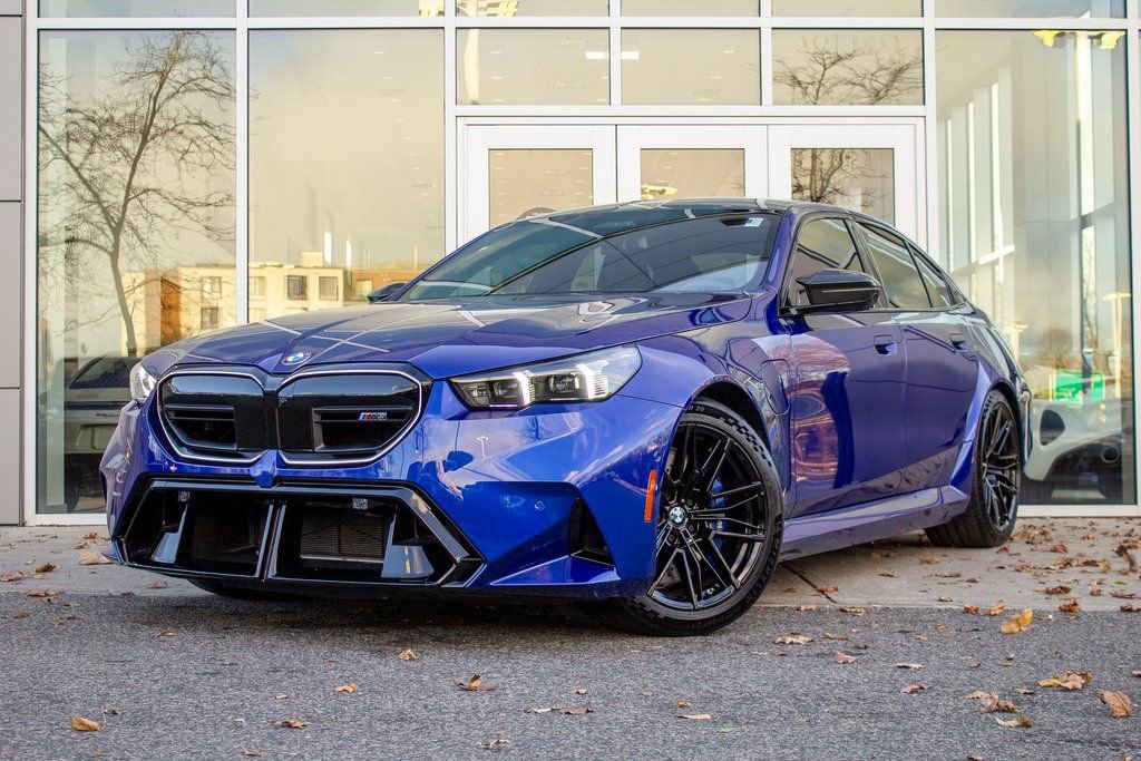 Used 2025 BMW M5 w/ Carbon Package
