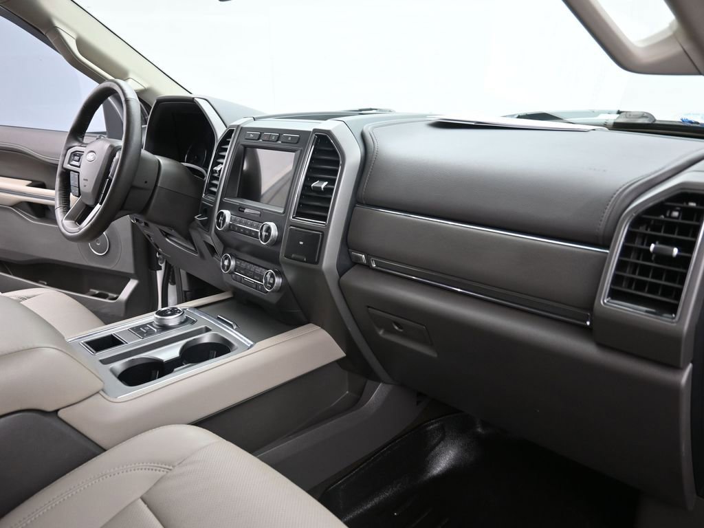 Used 2020 Ford Expedition XLT w/ Equipment Group 202A image 26