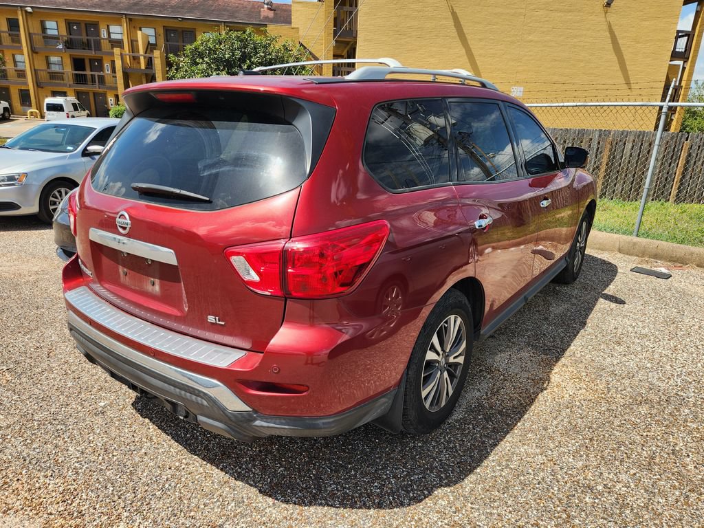 Used 2017 Nissan Pathfinder SL w/ SL Premium Package FWD image 4