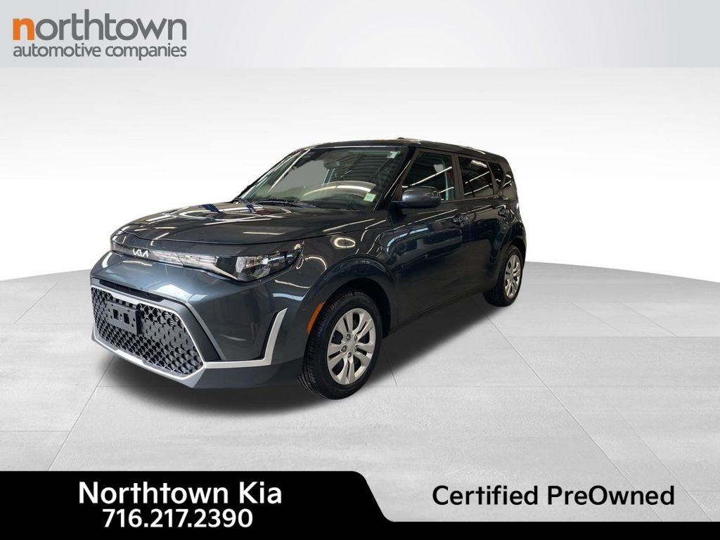 Certified 2023 Kia Soul LX FWD image 1