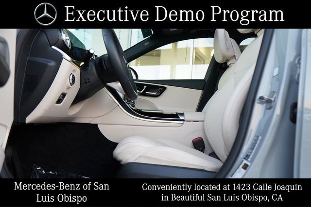 Used 2025 Mercedes-Benz C 300 Sedan image 23